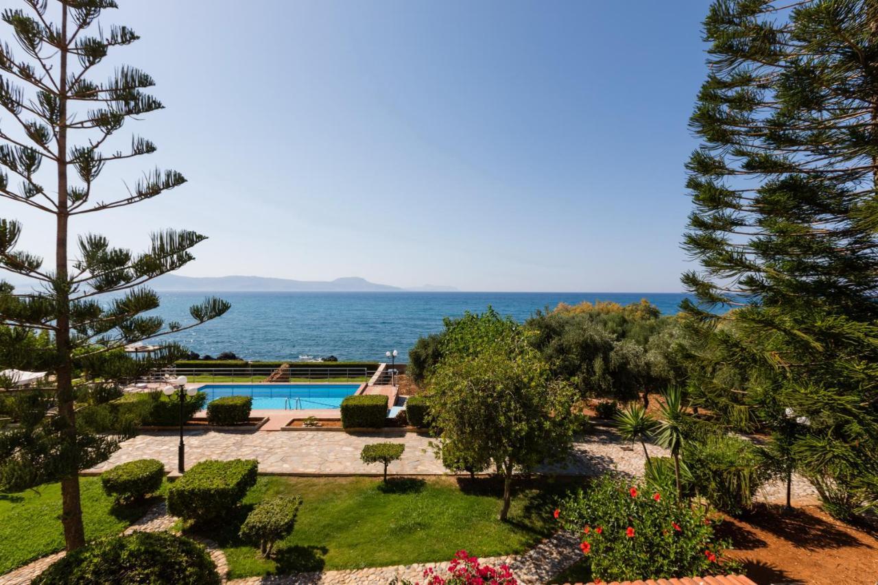 Beachfront Family Villa Katerina With Private Pool, Playground, Bbq & Amazing Sea Views! Petres  Extérieur photo