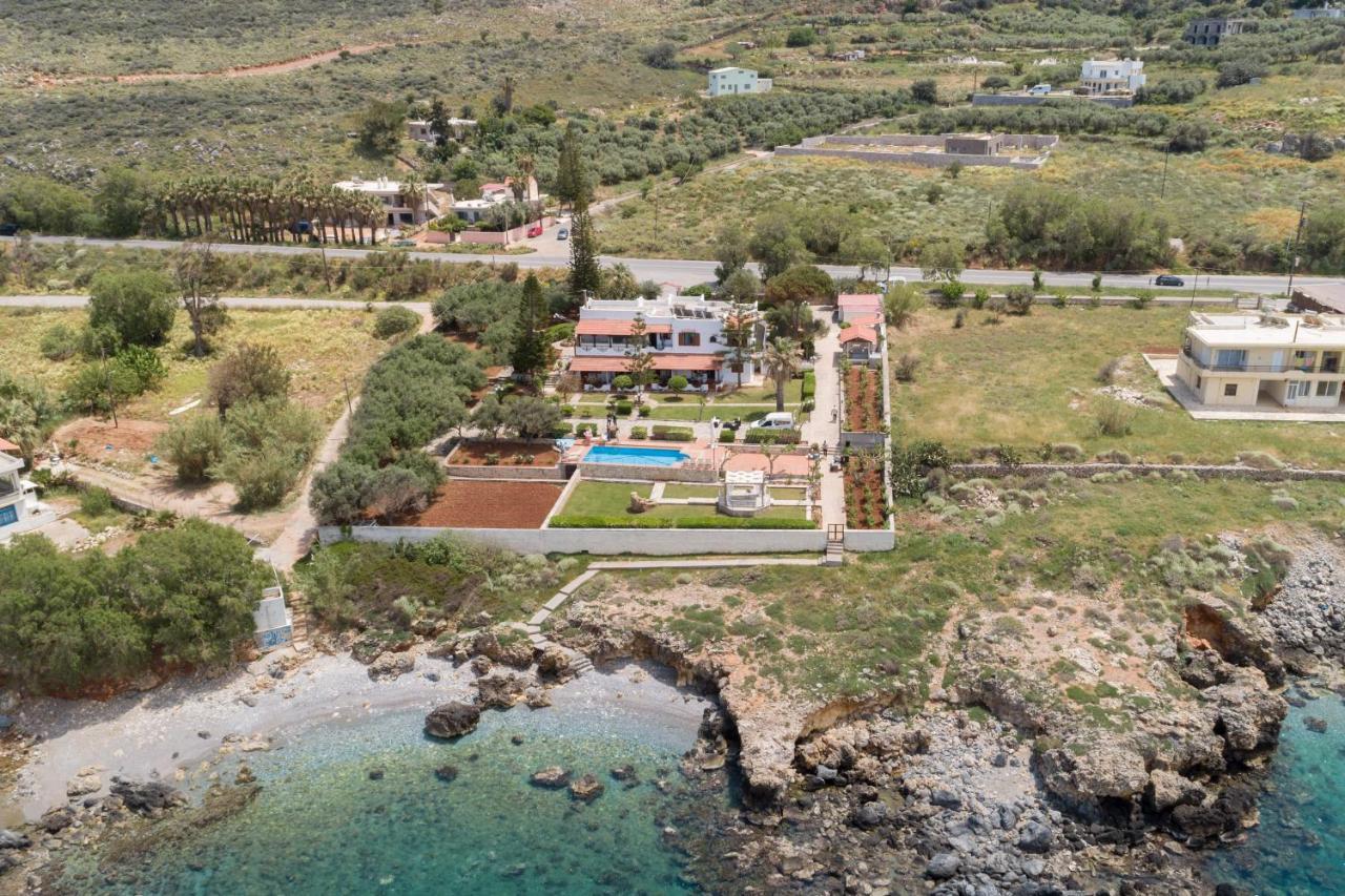 Beachfront Family Villa Katerina With Private Pool, Playground, Bbq & Amazing Sea Views! Petres  Extérieur photo