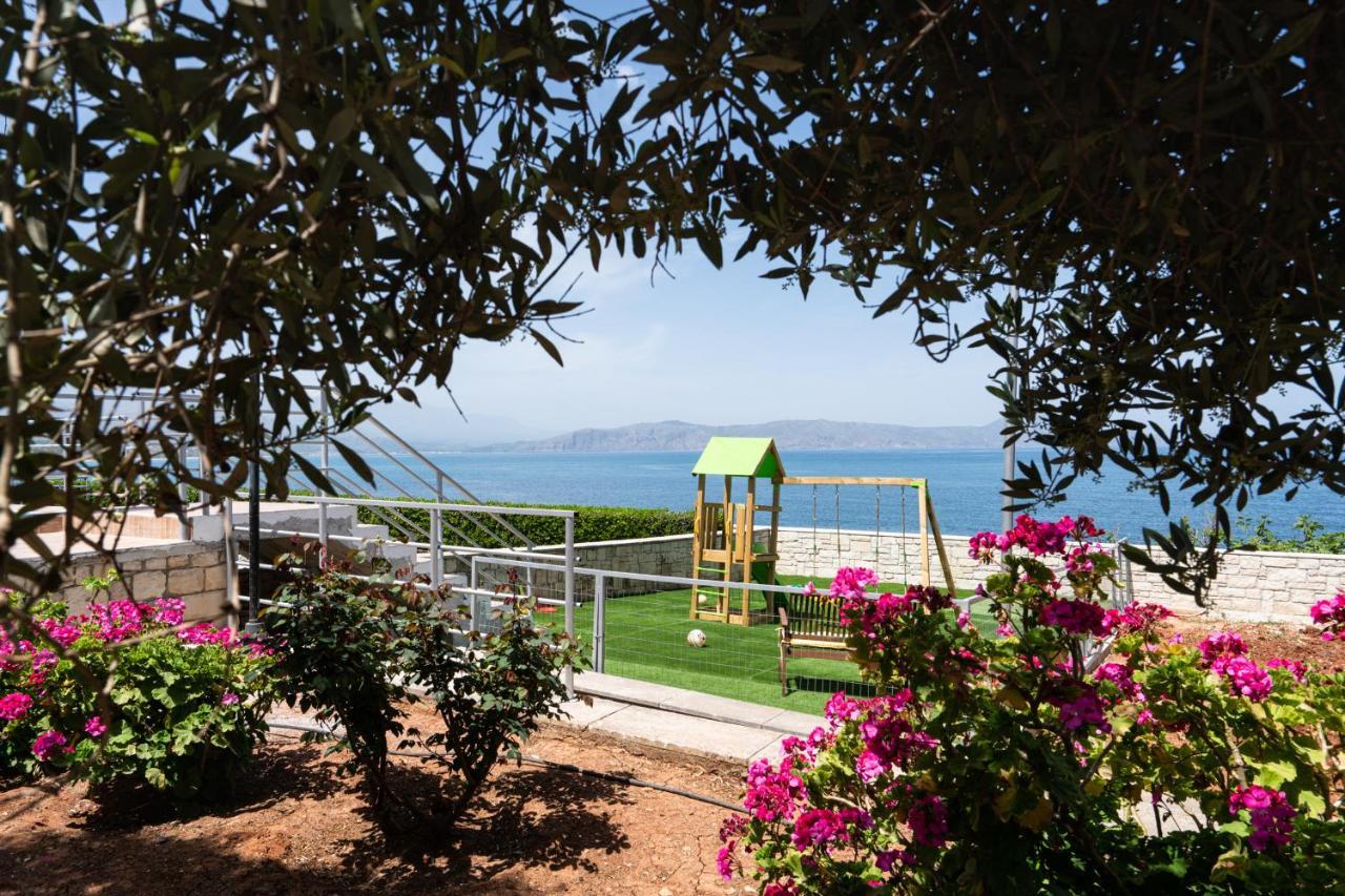 Beachfront Family Villa Katerina With Private Pool, Playground, Bbq & Amazing Sea Views! Petres  Extérieur photo